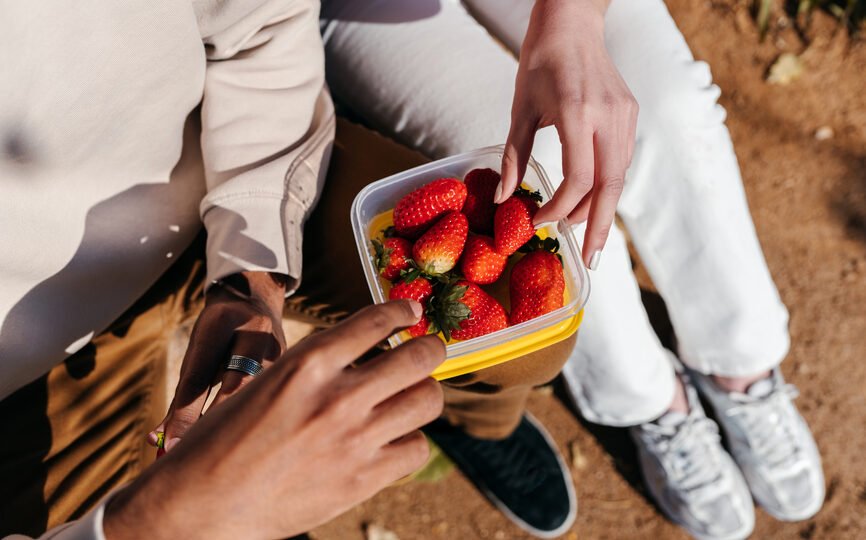 11-Best-Foods-for-Reducing-Gut-Inflammation-According-to-a-Longevity-Doctor.jpg